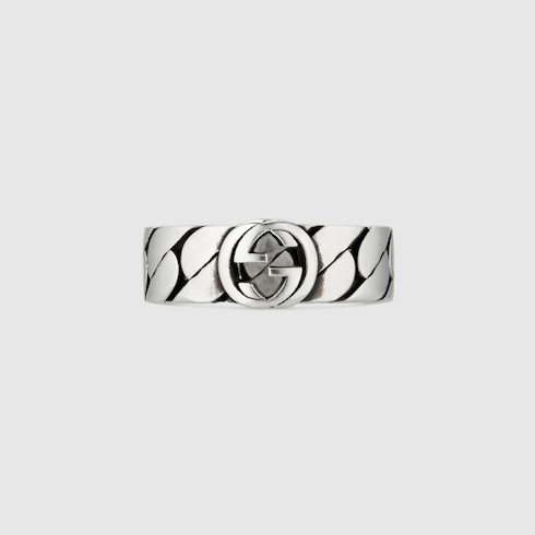 Wide Gucci Interlocking ring Detail 2