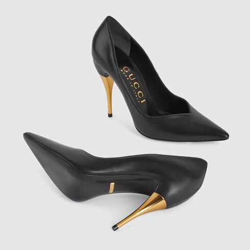 Gucci Women's high heel pump. 6 Gucci Women's high heel pump. 6