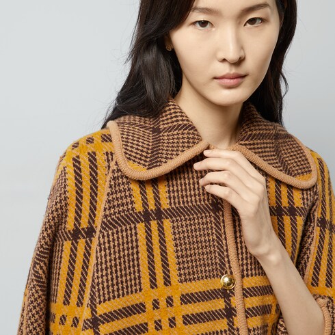 Gucci 双面针织羊毛斗篷. 4 Gucci 双面针织羊毛斗篷. 4