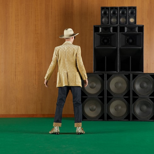 Pantalón de denim con dobladillo