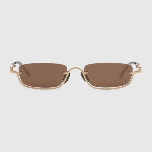 Lentes de sol con marco rectangular