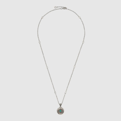 Interlocking G necklace with flower