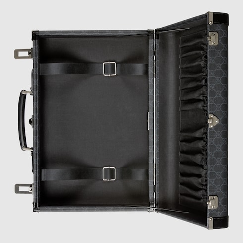Medium rigid suitcase