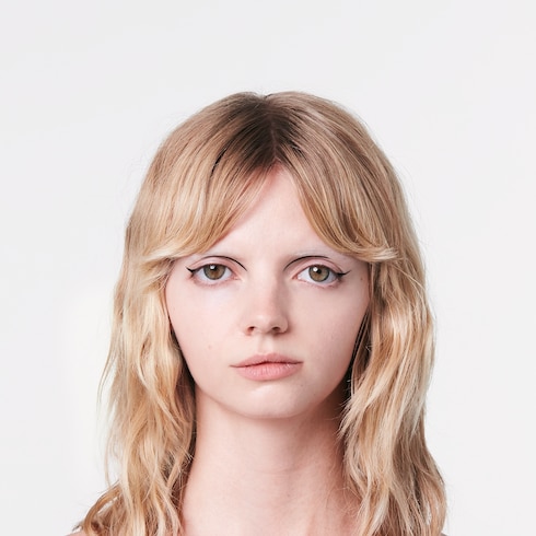 01 Noir, Eyeliner Stylo Contour des Yeux