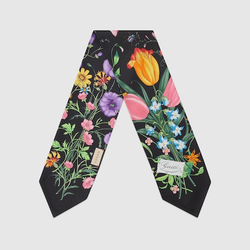 Printed silk neck bow