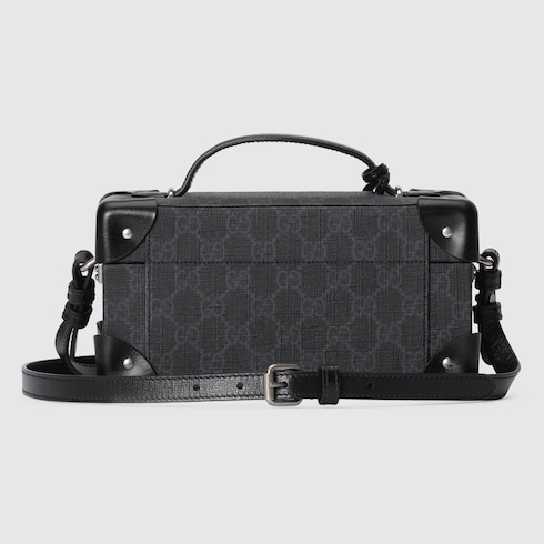 Small rigid watch case