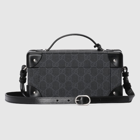 Small rigid jewelry case
