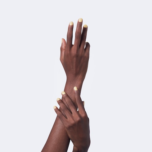 218 Cecilia Ivory, smalto per unghie Vernis à Ongles