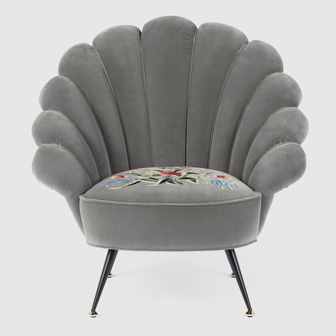 Velvet armchair with embroidered flowers