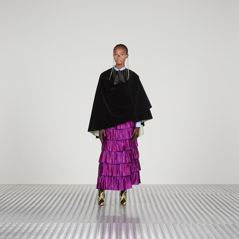 Gucci Velvet cape with wrap detail. 2 Gucci Velvet cape with wrap detail. 2