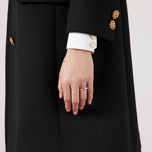 Gucci Link to Love studded ring