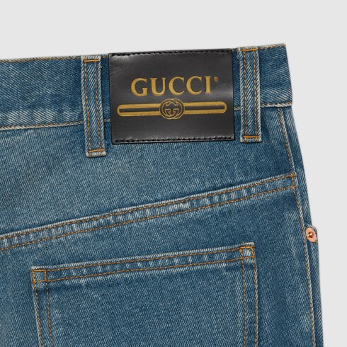 Pantal n de ajuste normal de denim lavado