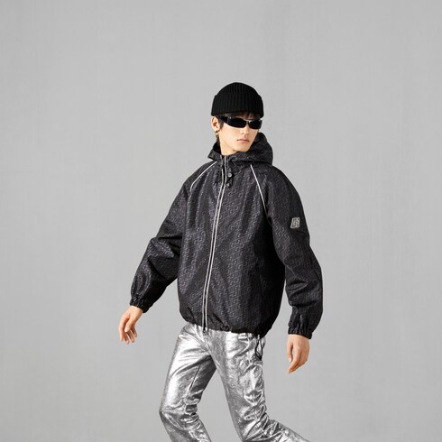 Square GG print nylon jacket in black | GUCCI® Canada