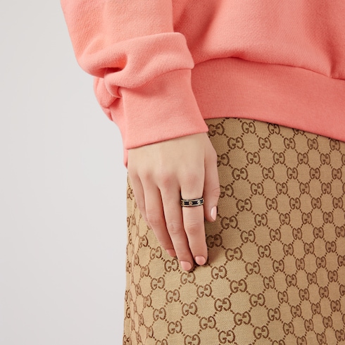 Icon 18k ring with Interlocking G
