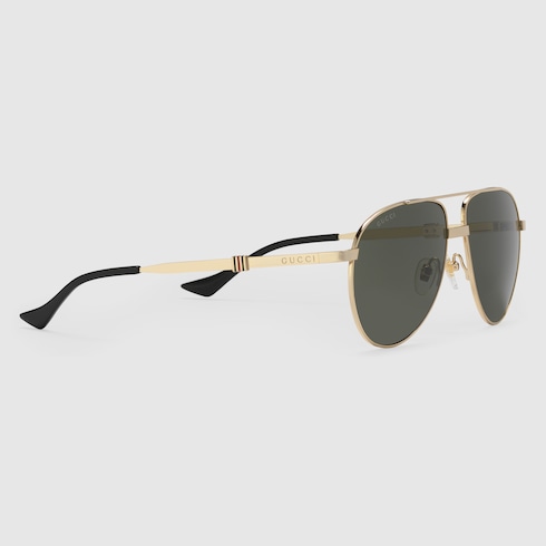 Aviator frame sunglasses
