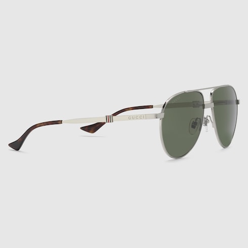 Lentes de sol con marco de navegador inmetal en tono plateado