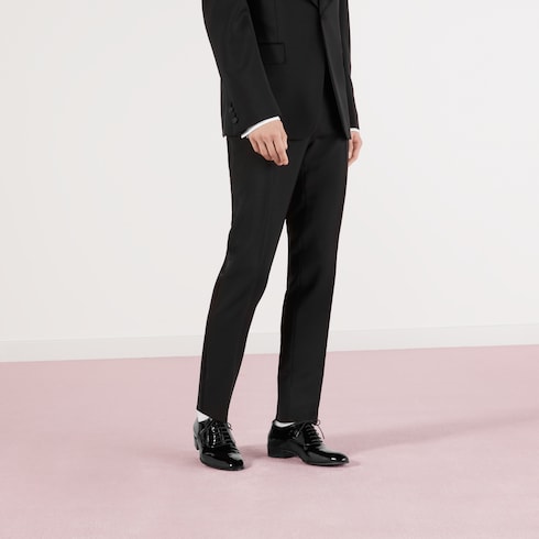 Slim fit wool suit