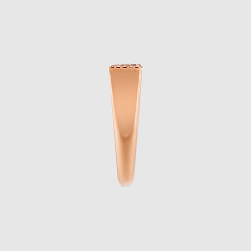  Ring mit „GUCCI“
