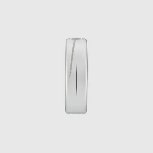 Anillo con GG entrelazada en diagonal