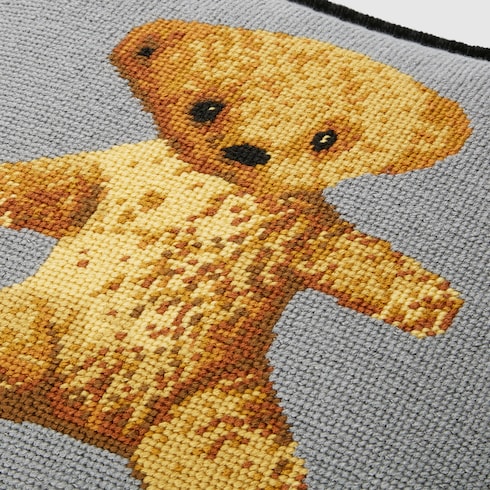 Cojín de lana con oso Gucci