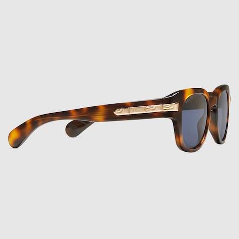 Oval frame sunglasses