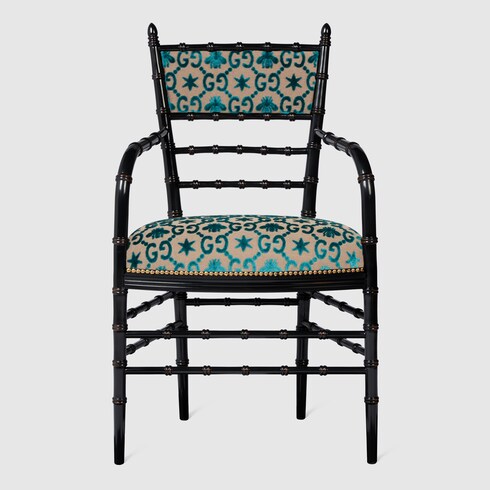 Silla Chiavari reposabrazos, GG y estrellas