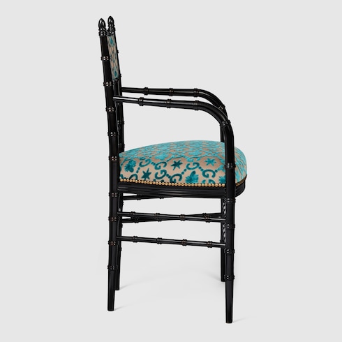 Silla Chiavari reposabrazos, GG y estrellas