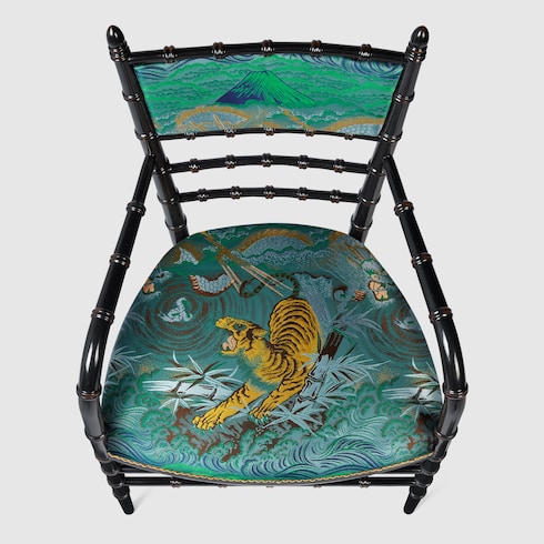Chiavari Stuhl mit Armlehne und Tiger-Jacquard