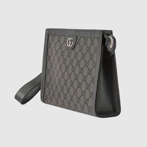 Gucci courrier gg supreme pouch hotsell