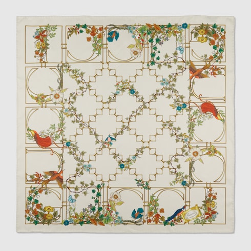 Pañuelo cuadrado de sarga de seda estampada