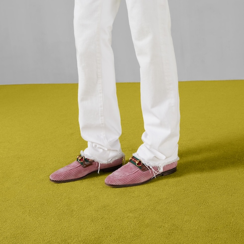 Gucci pink clearance velvet shoes