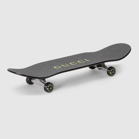 Gucci logo skateboard Detail 2