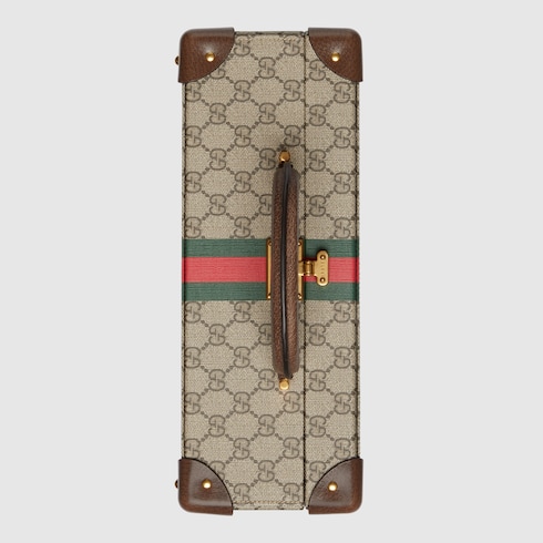 Gucci Savoy watch case Detail 6