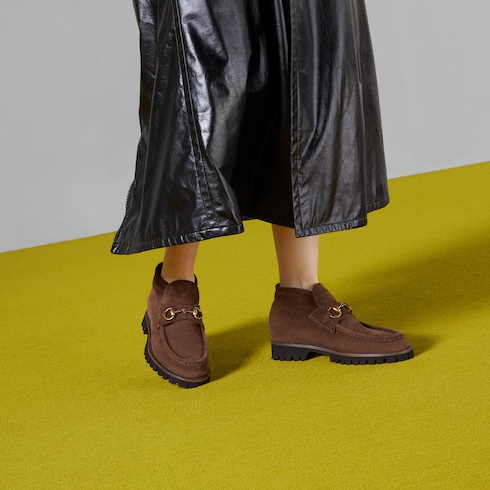 Women s ankle boot with Horsebit in brown suede GUCCI