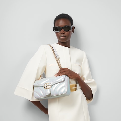 GG Marmont small shoulder bag in White Blue Leather | GUCCI® SI GG Marmont small shoulder bag in White Blue Leather | GUCCI® SI