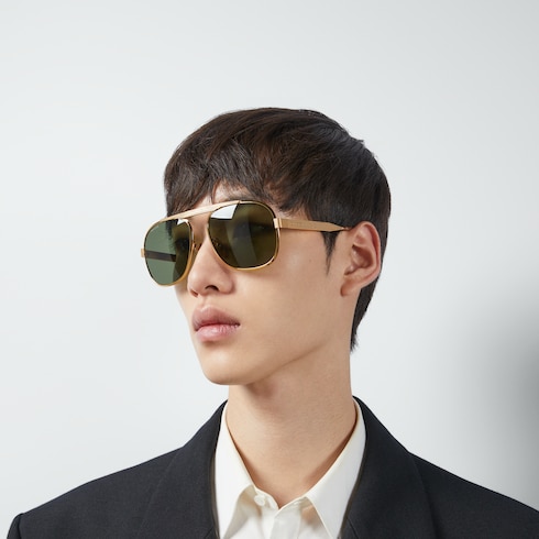 Navigator frame sunglasses
