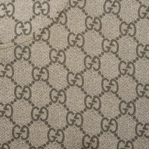 Oberteil aus Seide mit GG Supreme-Print
