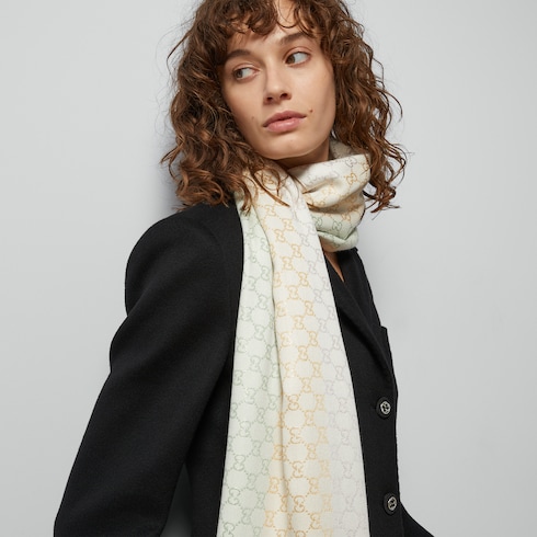 Scialle in jacquard con motivo GG