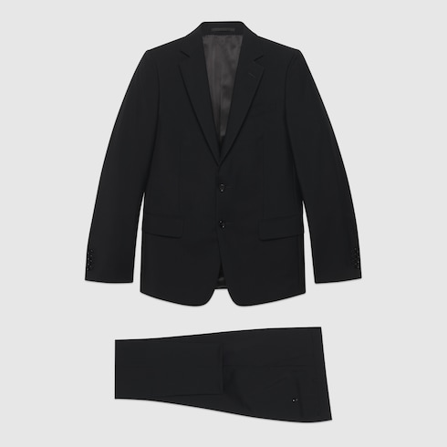 Traje de lana de angora de corte ajustado