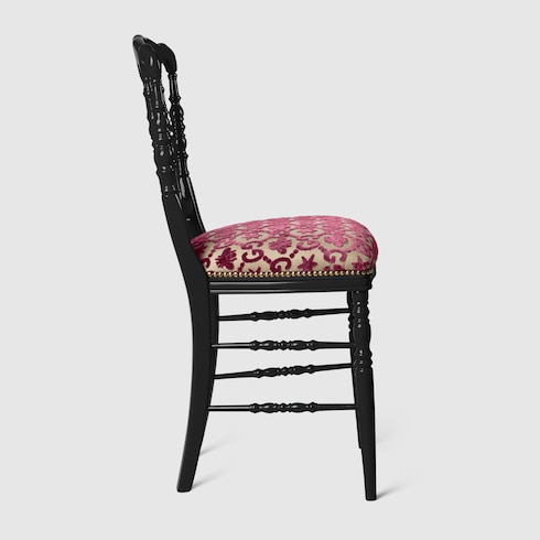 Chaise en bois à motif abeilles et étoiles GG