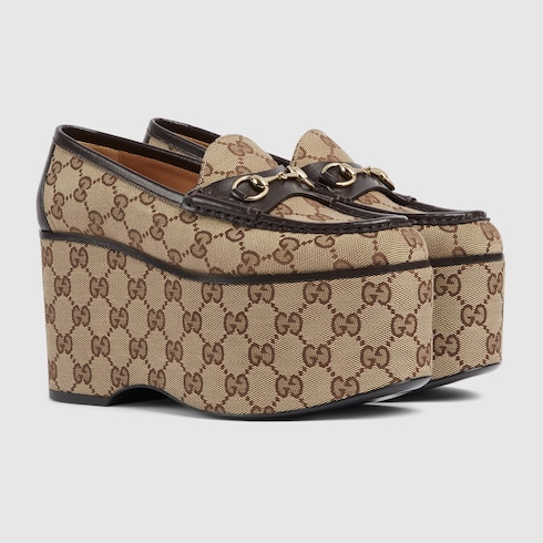 Mocassins compenses Gucci Horsebit pour femme en toile Original GG beige et ebene GUCCI Canada