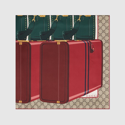 GG Gucci valigeria print silk carré