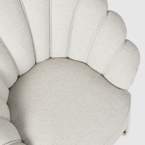 Bouclé armchair Detail 6