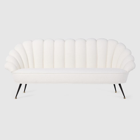 Sofa aus Bouclé