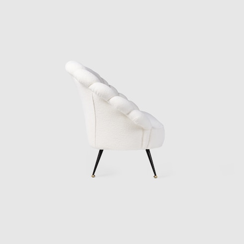 Sofa aus Bouclé