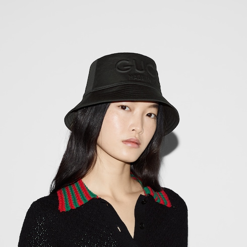 GUCCI エンボス バケットハットブラック ファブリック | GUCCI公式
