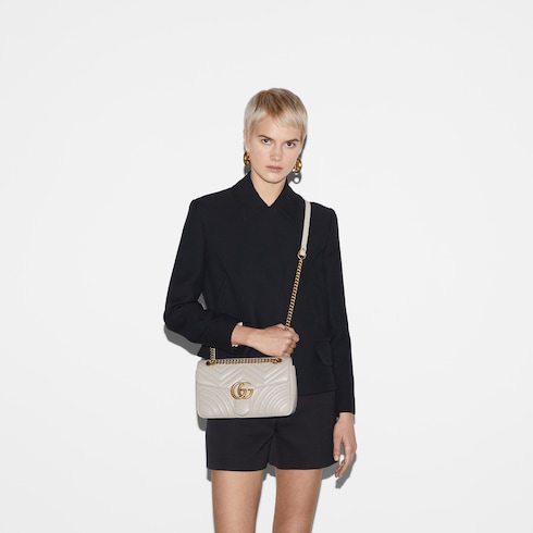 Маленькая сумка на плечо GG Marmont