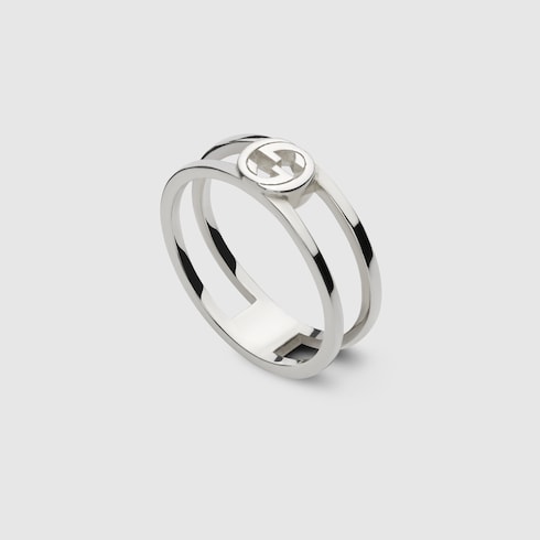 Gucci Interlocking ring Detail 2