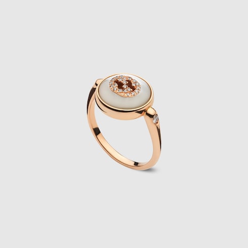 Anello Gucci Interlocking in oro 18 carati con diamanti