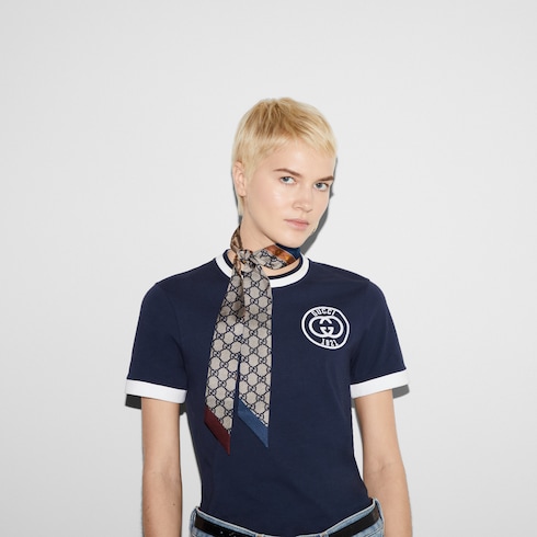 Nœud de cou en soie à imprimé héritage Gucci